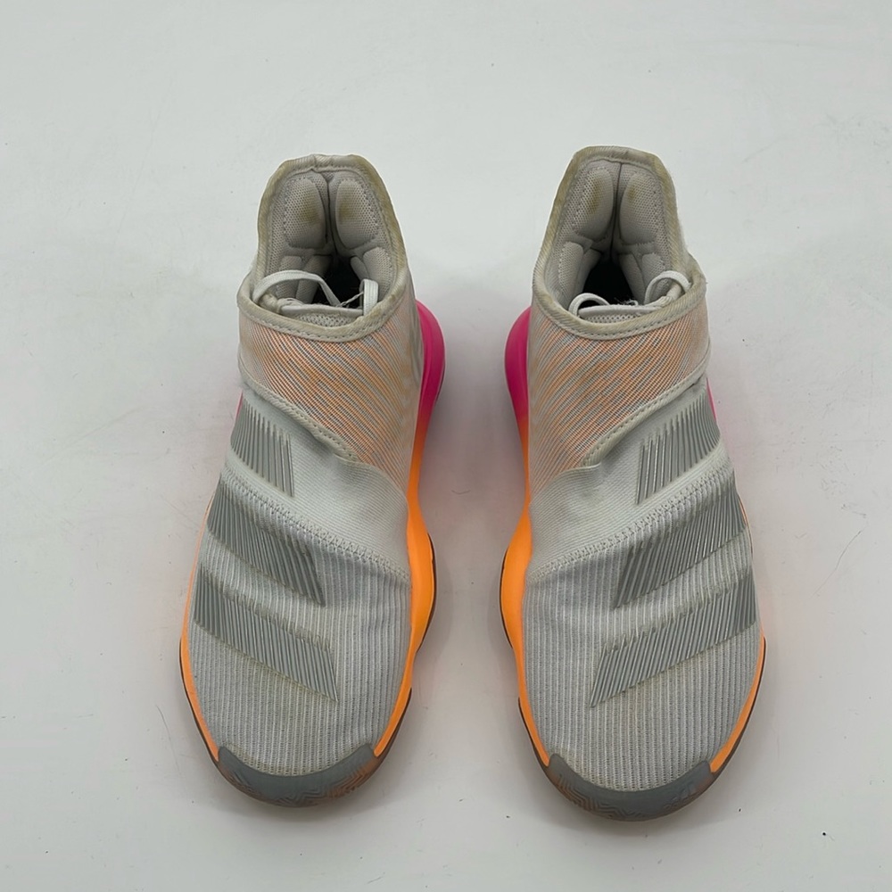 ADIDAS YOUTH SIZE 4.5 BASKETBALL SHOES. NOT PERFECT BUT VERY GOOD PREOWN…